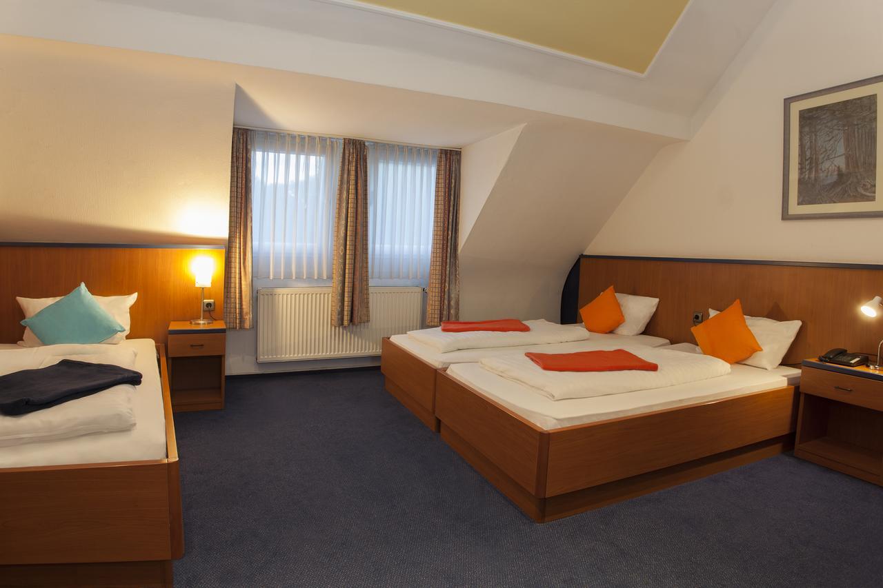 Hotel Celina Niederrheinischer Hof Krefeld Exterior foto